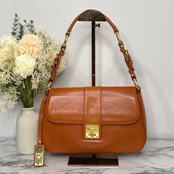 Rare & Classic MCM Bags – Pre-Loved, Must-Have Styles - Picture 5 of 8